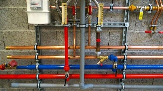 Mamelons de plomberie en bronze, en laiton ou en aluminium ?