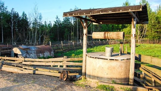 5 étapes faciles pour construire un puits traditionnel