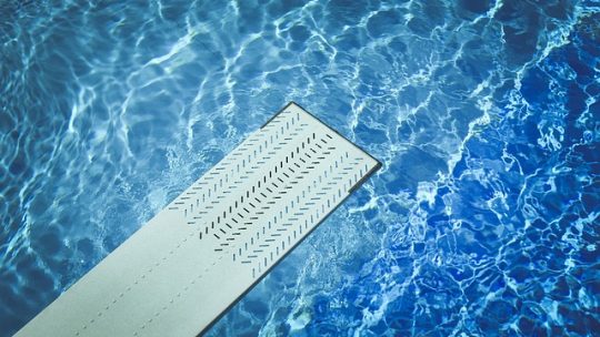 Comment contrôler l’eau de ma piscine ?