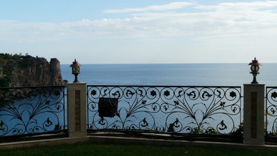 Construire la balustrade d’une terrasse : 3 étapes à suivre