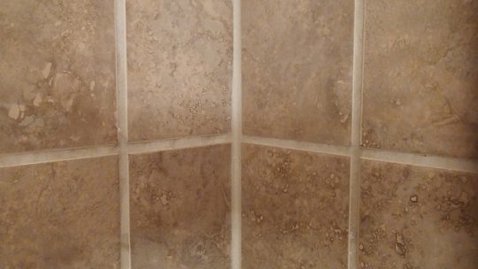 Le charme intemporel des carreaux de ciment pour la rénovation de votre salle de bains : un choix audacieux et élégant