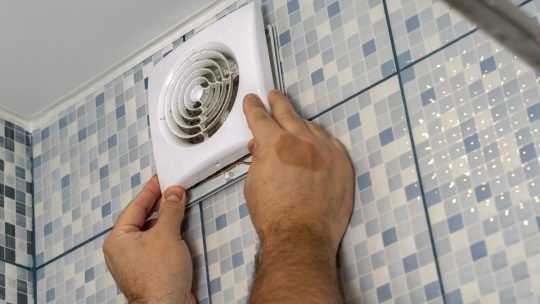 Installer une VMC : guide complet pour une meilleure circulation de l&rsquo;air