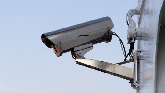 Vision et sécurité : L’importance cruciale des caméras dans un système d’alarme