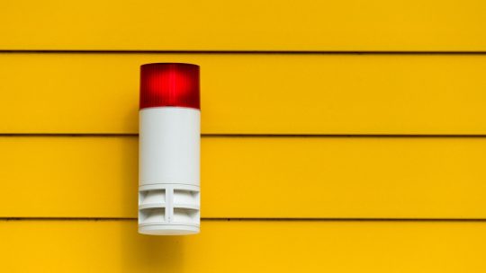 Système d’alarme résidentiel : les capteurs à ne pas négliger pour votre sécurité