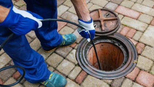SOS canalisations : comment réagir en cas de bouchon ?