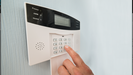 Le top 5 des erreurs à éviter lors de l&rsquo;achat de votre alarme maison