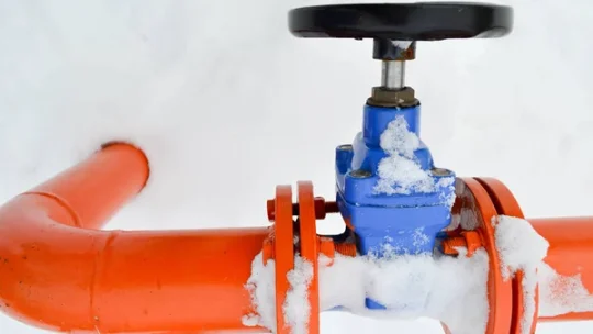 Protéger son compteur eau du gel en hiver