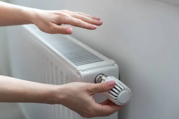 Convection vs Rayonnement : la physique de la répartition chaleur